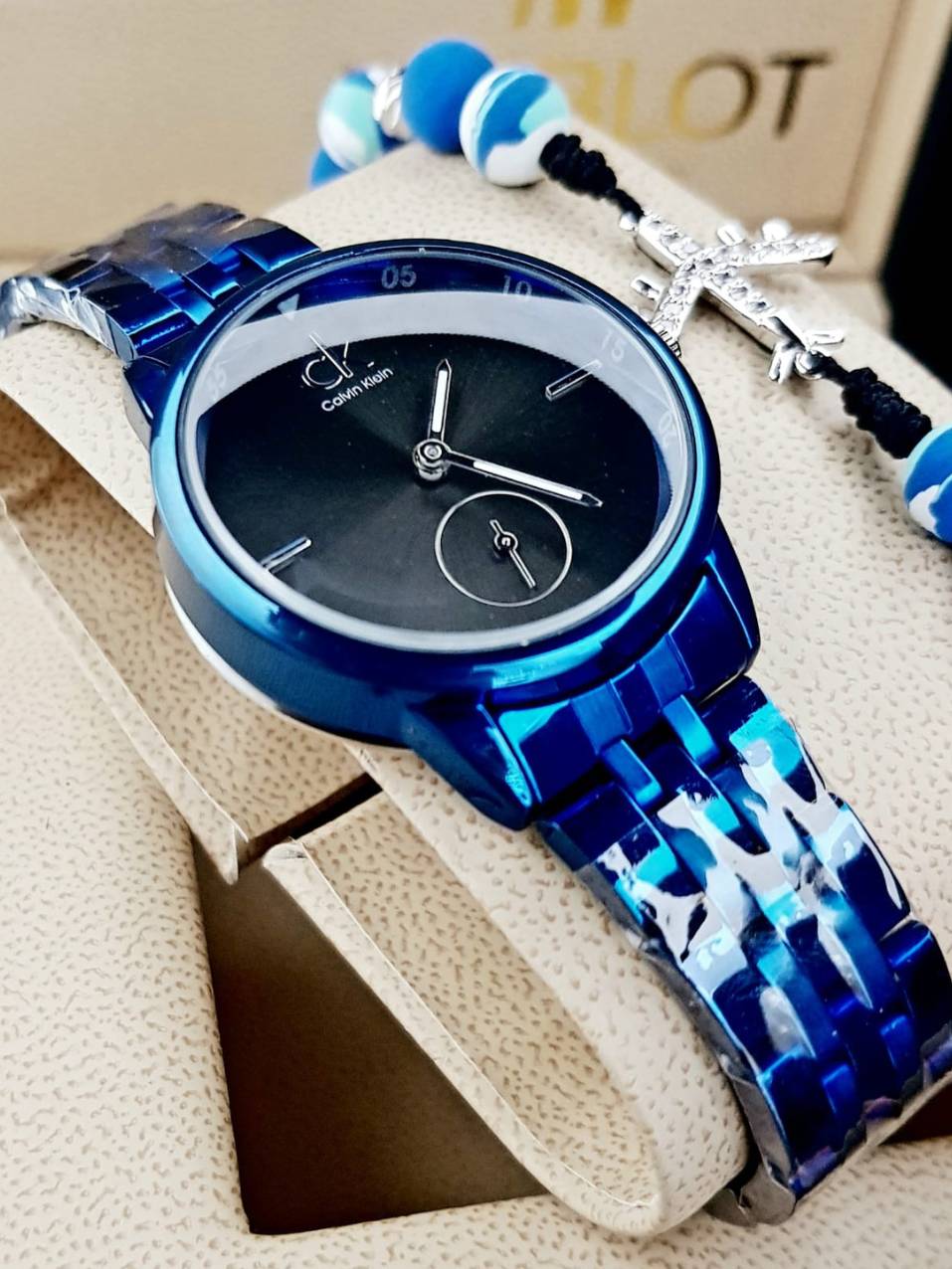 CALVIN KLEIN Space #forlady