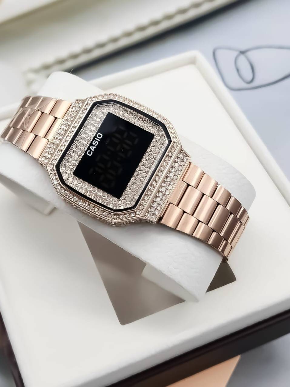 Casio®- Retro L.E.D.