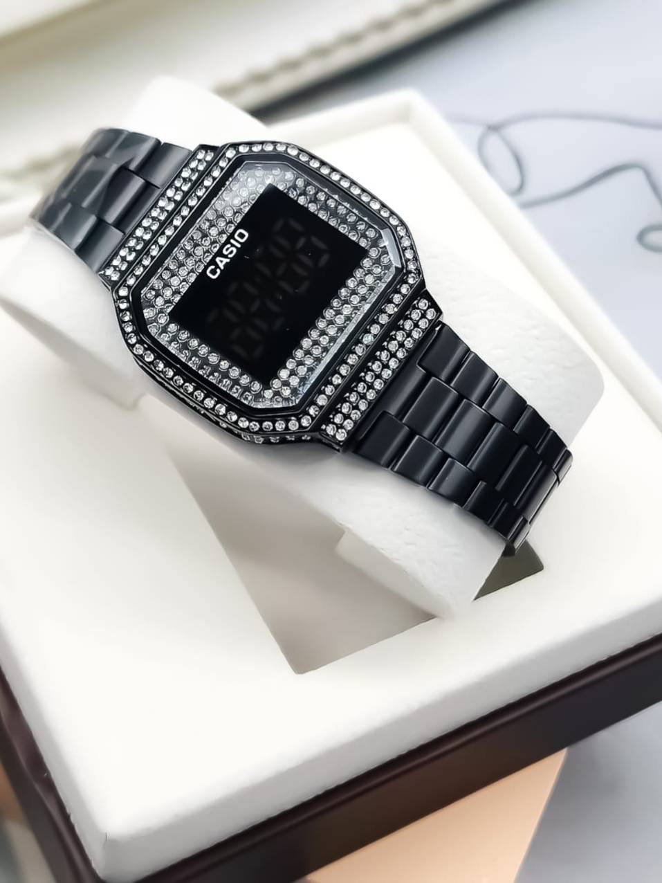 Casio®- Retro L.E.D.