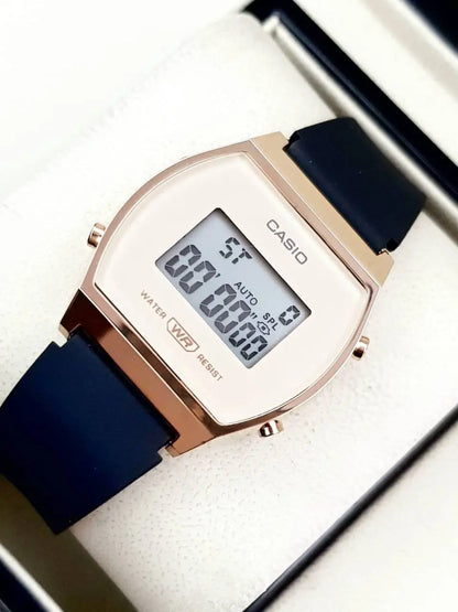 Casio®- Retro