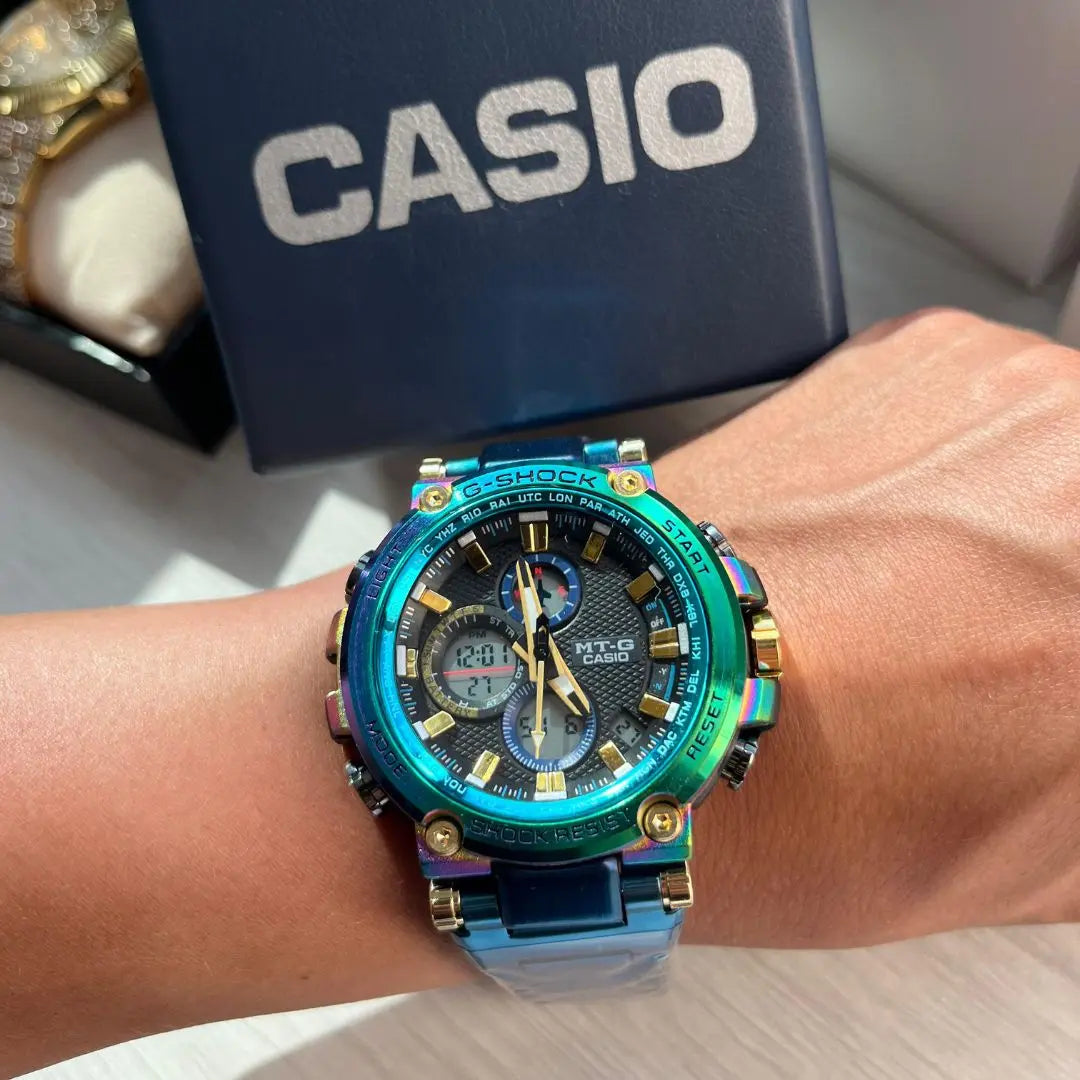 Reloj MTG Cromo Azul - Pura sofisticación