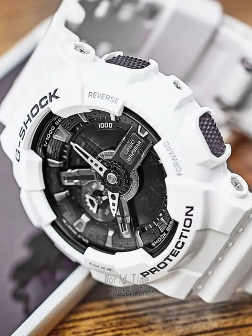 Casio®- G-SHOCK Blanco