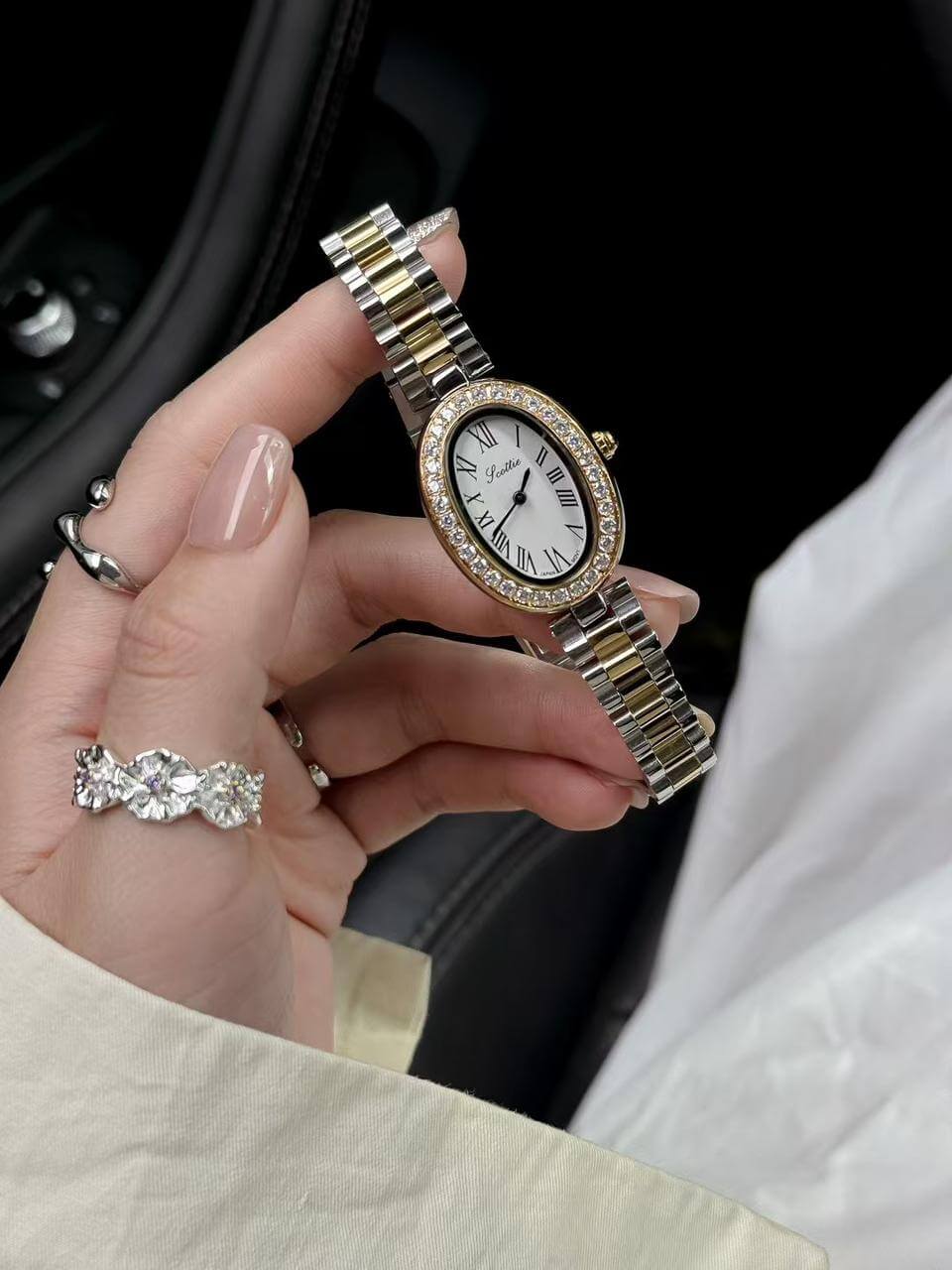 Lady Scottie| Clásico Ovalado