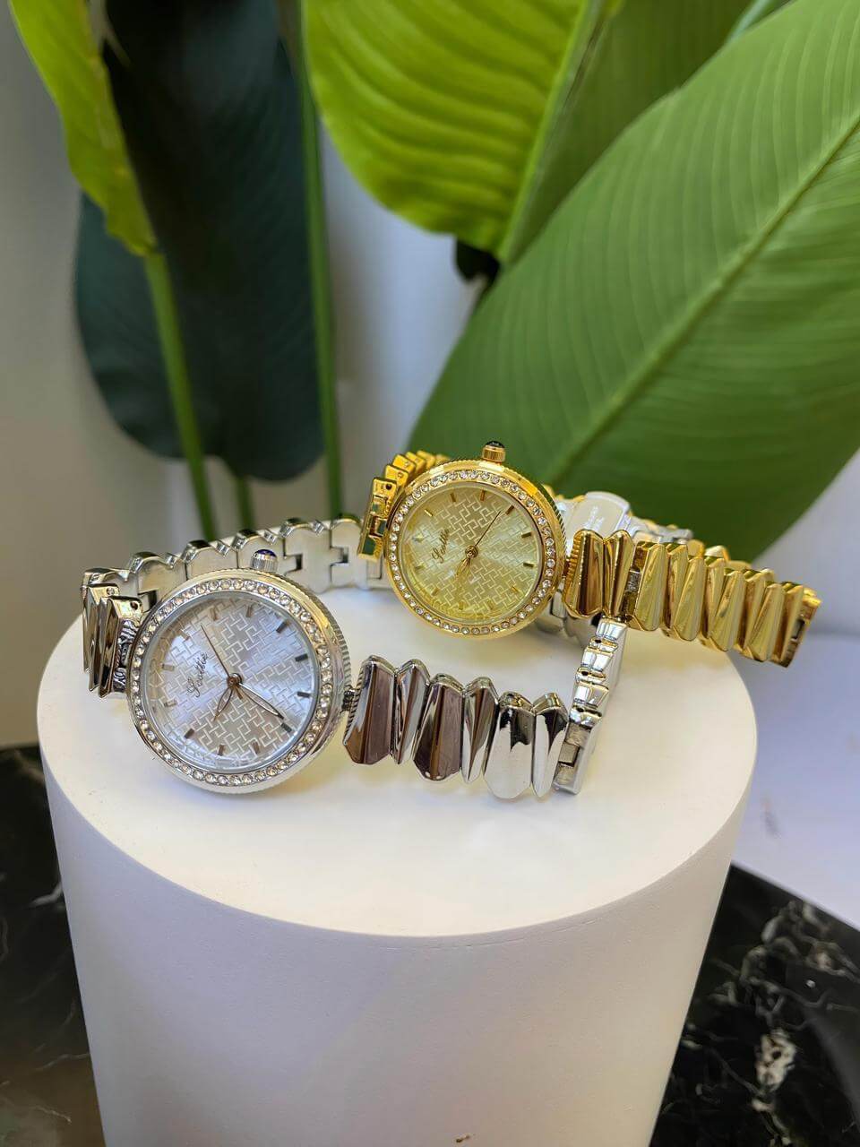 Lady Scottie| Redondo Esmeralda